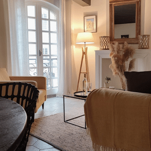 Appartement place Dampmartin _ conciergerie calla