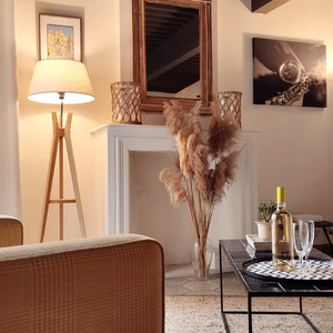 Appartement place Dampmartin _ conciergerie calla